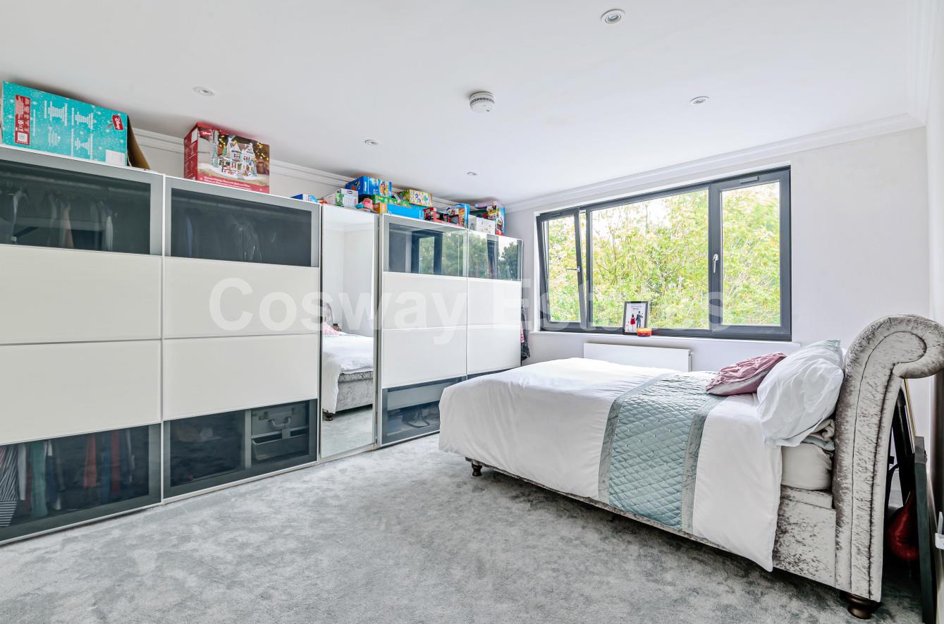 Millway, Mill Hill